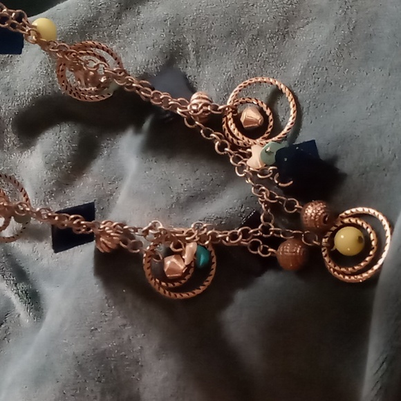 Circle link necklace with blue shell green beaded collar necklace.. - Picture 4 of 4